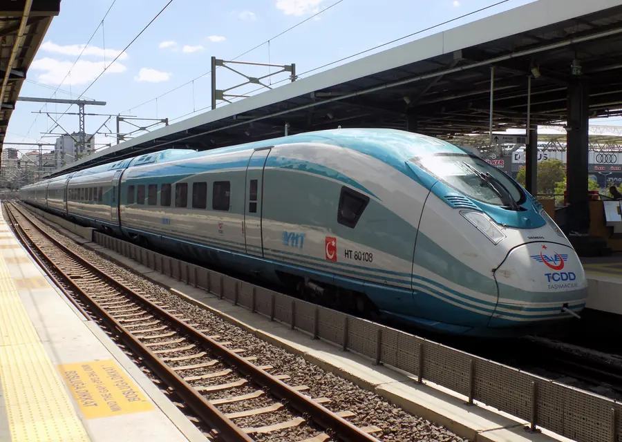 YHT train at Söğütlüçeşme station