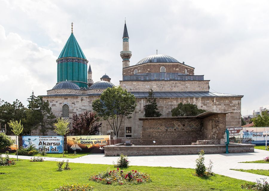Mevlana Müzesi 01
